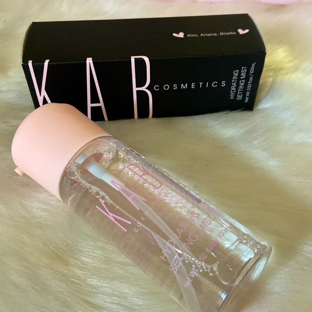 Kab cosmetics hydrating setting mist 100ml